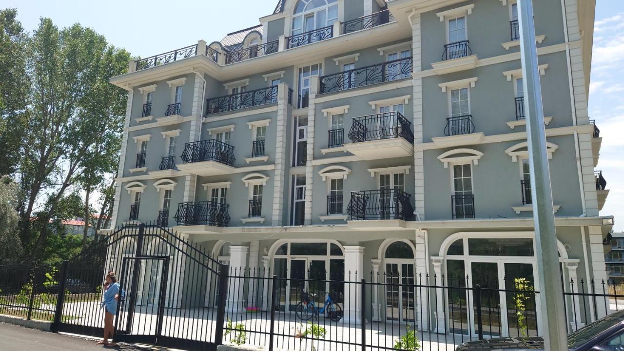 Aparthotel Riverside Vip Аpartments à Slantchev Briag Extérieur photo