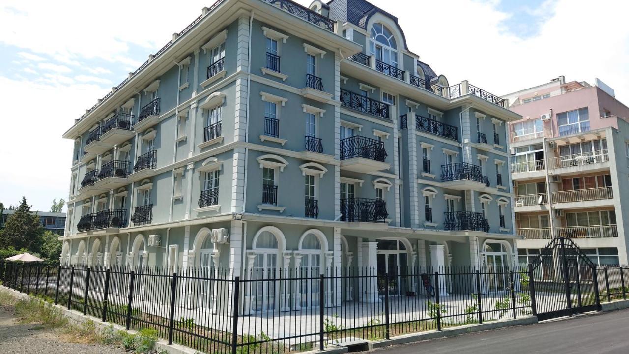 Aparthotel Riverside Vip Аpartments à Slantchev Briag Extérieur photo