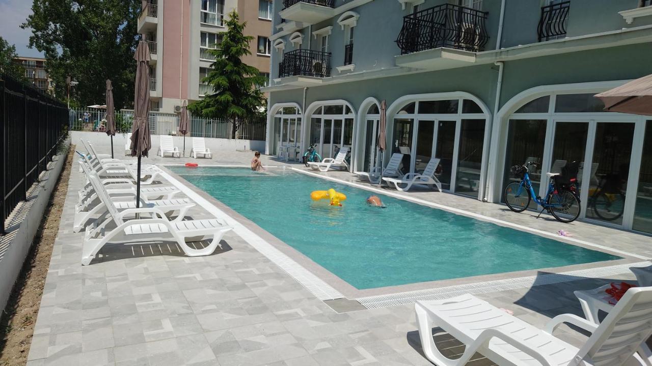 Aparthotel Riverside Vip Аpartments à Slantchev Briag Extérieur photo